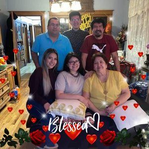 Meet your Posher, Maribel